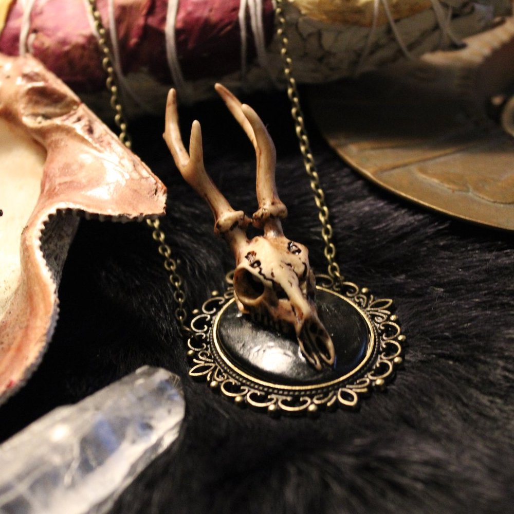 ✨Deer Skull Amulet
